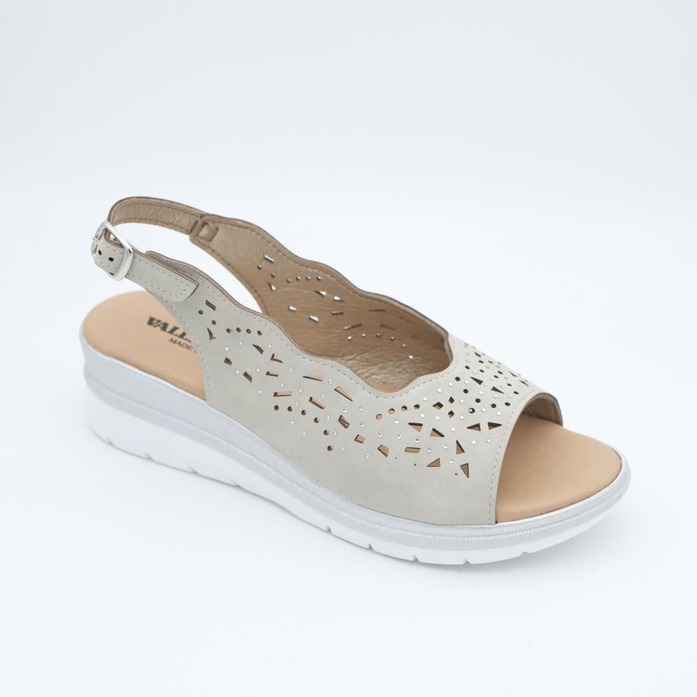 01883_100|090e28d119b9ce6619c1067a3bd00158